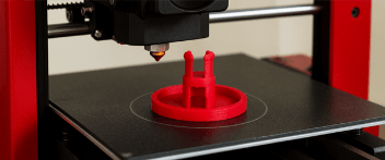 Imprimer des pièces en 3D : une bonne idée ou un pari risqué ?
